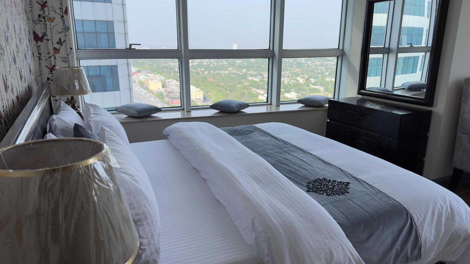 Centaurus Apartments איסלמאבד מראה חיצוני תמונה
